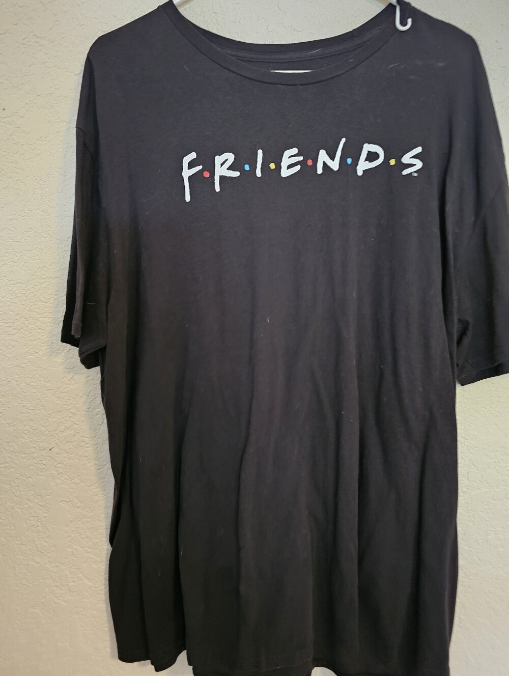 Friends Logo Black  T‑Shirt